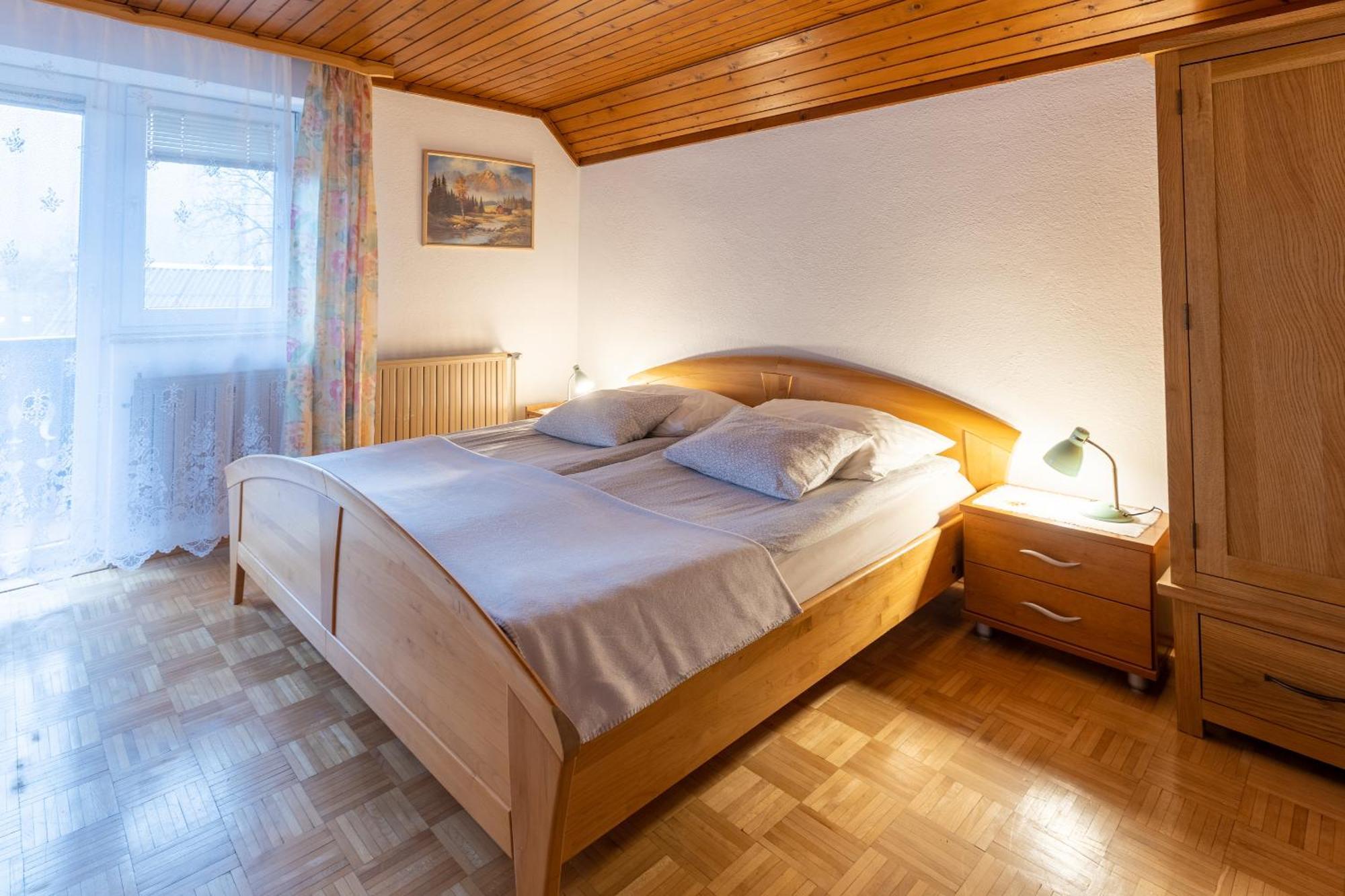 Apartments Pri Urhu Бохинь Экстерьер фото