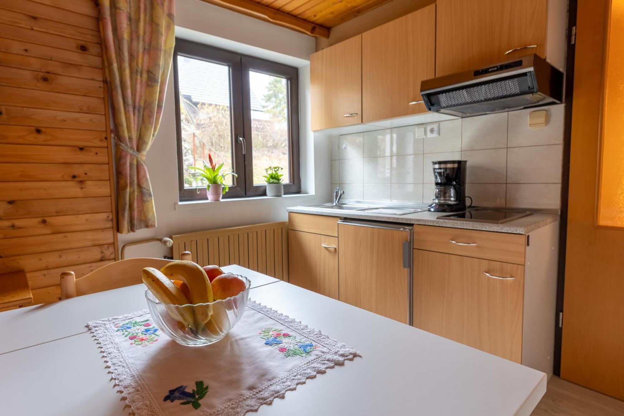 Apartments Pri Urhu Бохинь Экстерьер фото